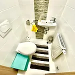 Pine & Pool Apartman *