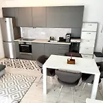 Pine & Pool Apartman